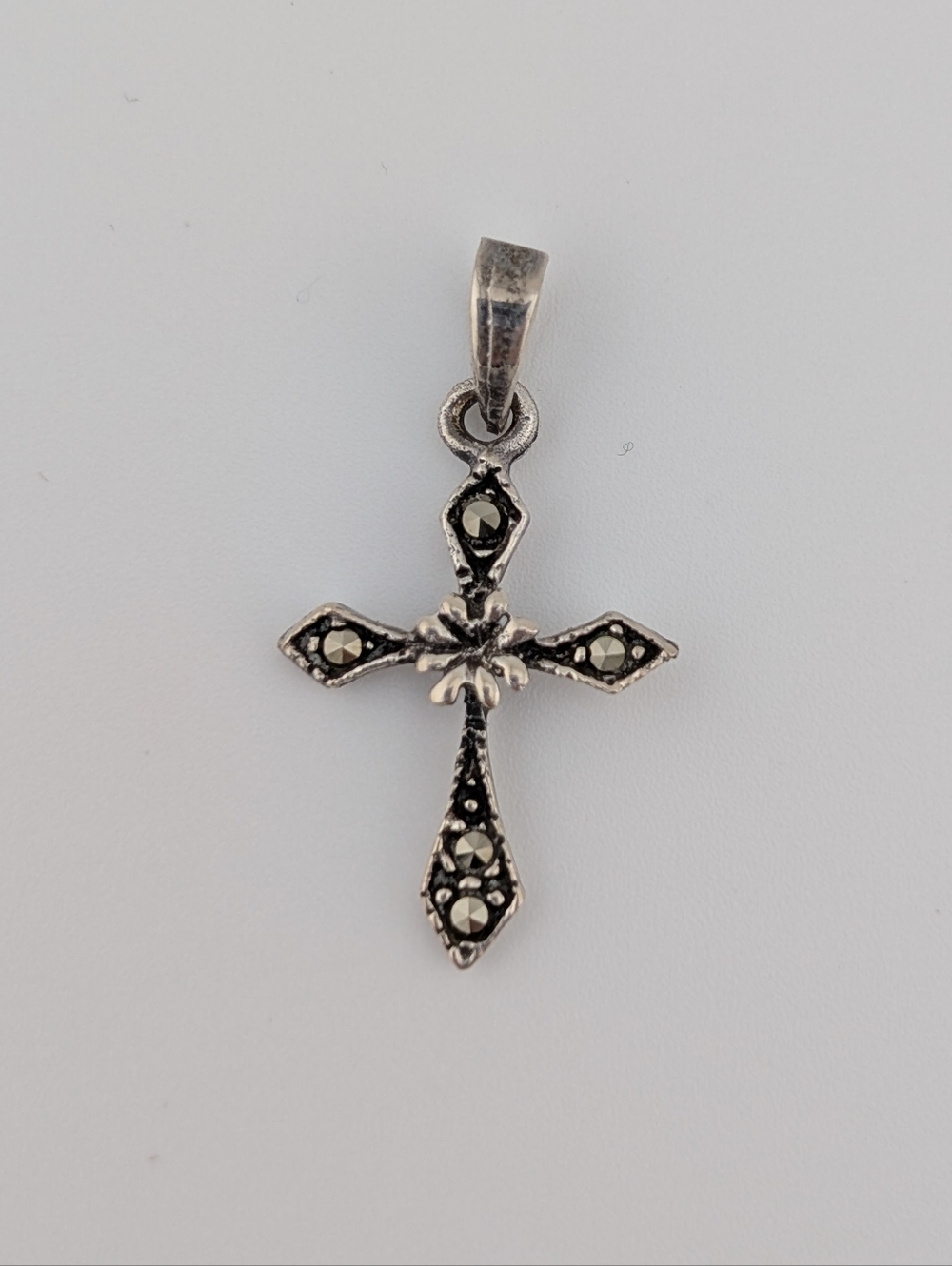 Vintage Cross 925 Sterling Silver Marcasite Pendant